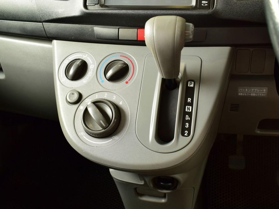 Daihatsu Move IV Кемерово  - изображение 16