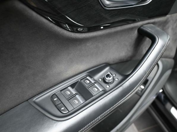 Audi Q7 II (4M) Рестайлинг с пробегом 2020 года, цена 5 719 900 рублей, 247263 км, внедорожник, Автокод Объявления
