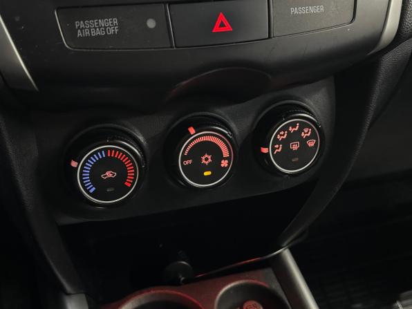 Mitsubishi ASX I с пробегом 2011 года, цена 760 000 рублей, 208570 км, внедорожник, Автокод Объявления