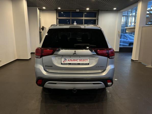 Mitsubishi Outlander III Рестайлинг 3 с пробегом 2019 года, цена 2 542 000 рублей, 90466 км, внедорожник, Автокод Объявления