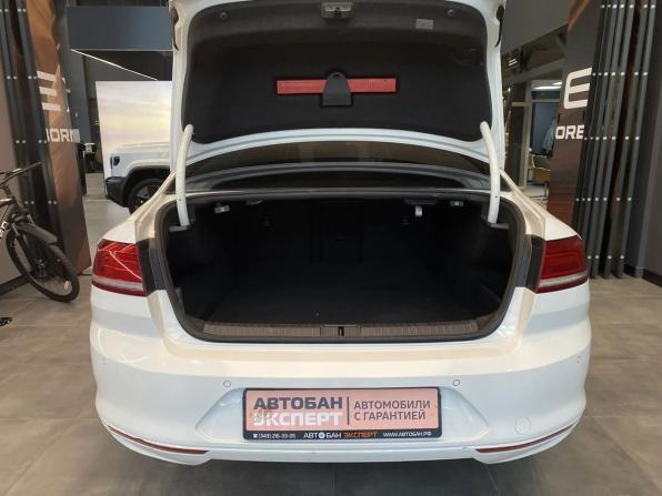 Volkswagen Passat B8 с пробегом 2016 года, цена 1 679 000 рублей, 149300 км, седан, Автокод Объявления