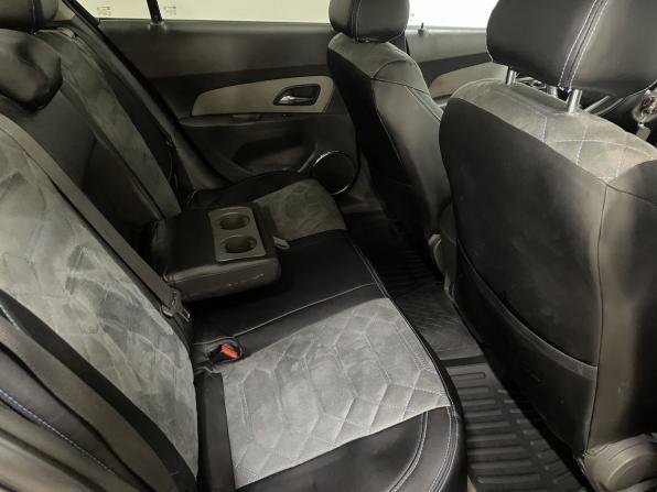 Chevrolet Cruze I с пробегом 2010 года, цена 689 000 рублей, 181881 км, седан, Автокод Объявления