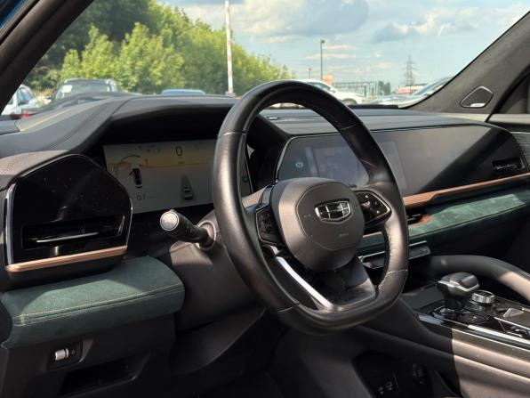 Geely Monjaro I с пробегом 2023 года, цена 2 600 000 рублей, 160907 км, внедорожник, Автокод Объявления