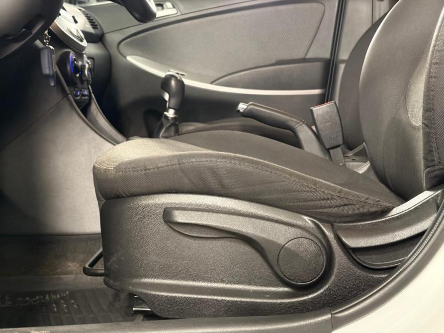 Hyundai Solaris I Екатеринбург  - изображение 10