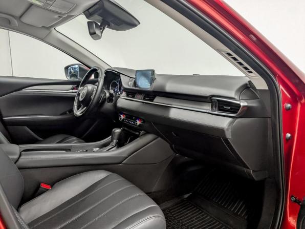 Mazda 6 III (GJ) Рестайлинг 2 с пробегом 2021 года, цена 2 795 000 рублей, 56261 км, седан, Автокод Объявления