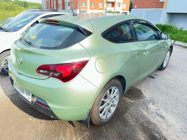 Opel Astra J Рестайлинг с пробегом 2011 года, цена 797 000 рублей, 90000 км, хэтчбек, Автокод Объявления