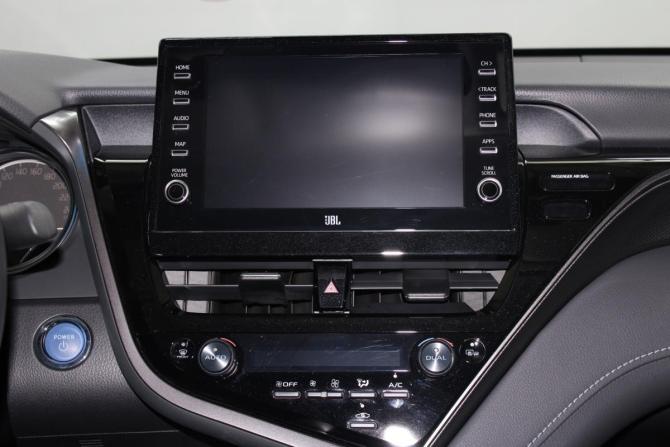 Toyota Camry VIII (XV70) Рестайлинг с пробегом 2022 года, цена 4 000 000 рублей, 5126 км, седан, Автокод Объявления