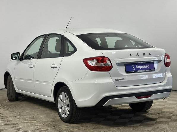 Lada (ВАЗ) Granta I Рестайлинг с пробегом 2023 года, цена 899 000 рублей, 24471 км, лифтбек, Автокод Объявления