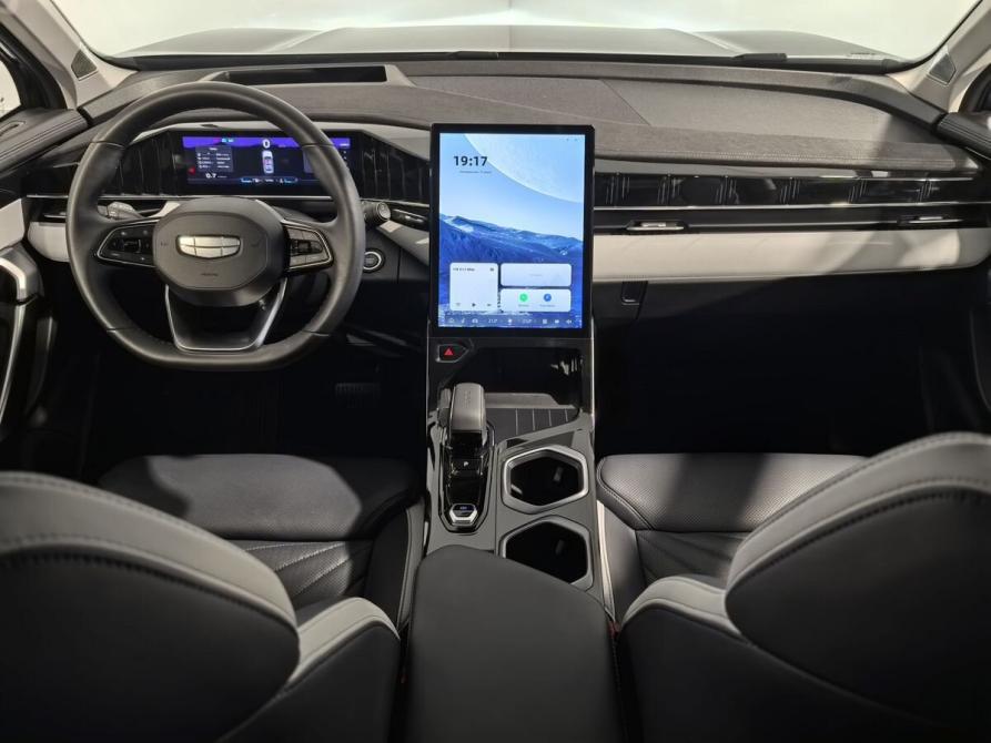 Geely Atlas II Санкт-Петербург  - изображение 11
