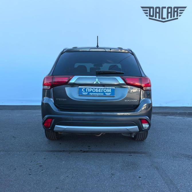 Mitsubishi Outlander III Рестайлинг 2 Санкт-Петербург  - изображение 6