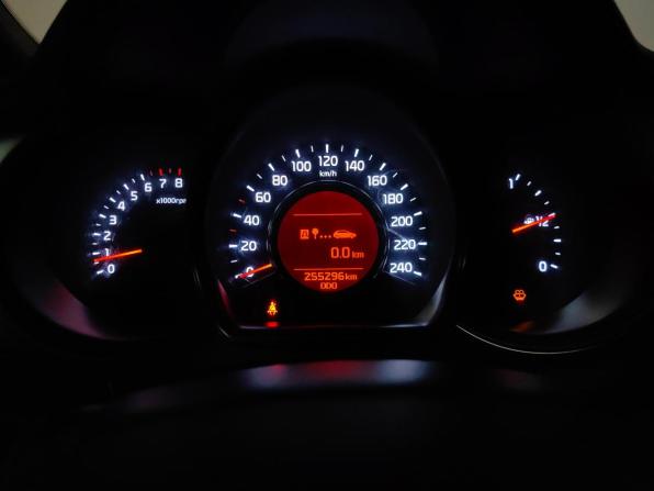 Kia Ceed II с пробегом 2015 года, цена 885 000 рублей, 255295 км, универсал, Автокод Объявления