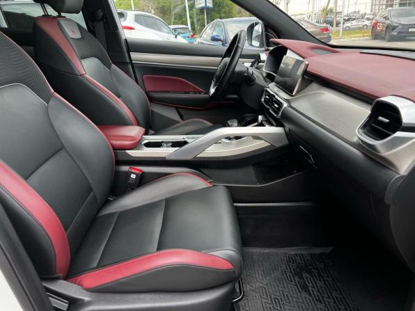 Geely Coolray I с пробегом 2023 года, цена 1 990 000 рублей, 65800 км, внедорожник, Автокод Объявления