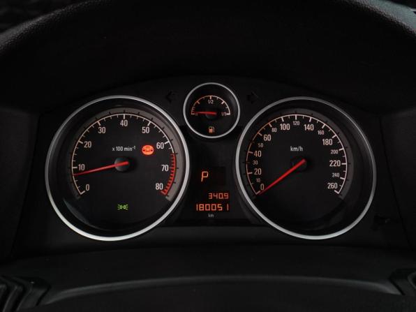 Opel Astra H Рестайлинг с пробегом 2010 года, цена 699 000 рублей, 180051 км, седан, Автокод Объявления