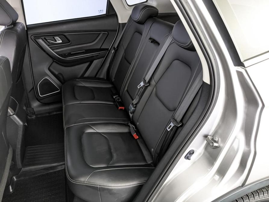 FAW Besturn X40 I Москва  - изображение 18