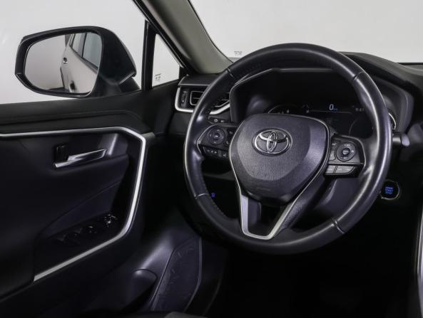 Toyota RAV4 V (XA50) с пробегом 2022 года, цена 2 890 000 рублей, 156963 км, внедорожник, Автокод Объявления