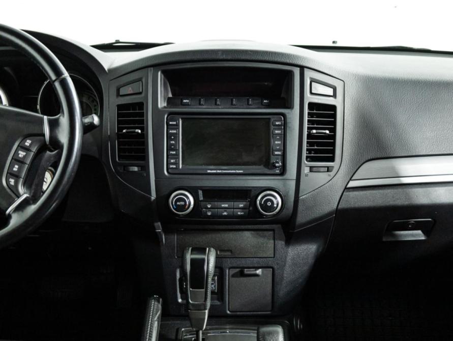 Mitsubishi Pajero IV Санкт-Петербург  - изображение 15