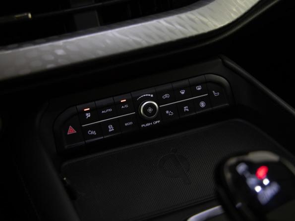 Haval F7x I Рестайлинг с пробегом 2023 года, цена 1 979 000 рублей, 77800 км, внедорожник, Автокод Объявления