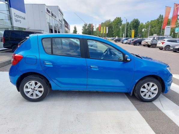 Renault Sandero II Рестайлинг с пробегом 2018 года, цена 1 220 000 рублей, 62418 км, хэтчбек, Автокод Объявления