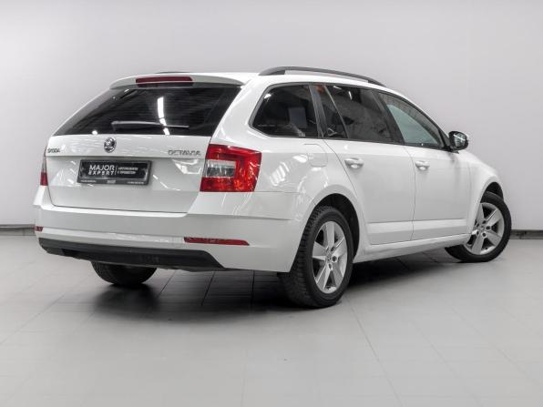 Skoda Octavia III (A7) Рестайлинг с пробегом 2017 года, цена 1 415 000 рублей, 206189 км, универсал, Автокод Объявления