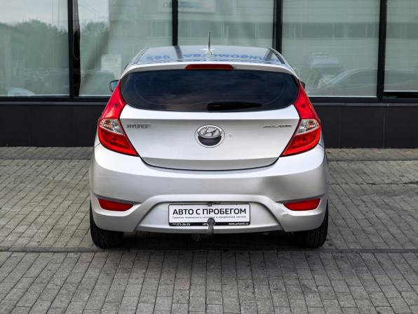 Hyundai Solaris I с пробегом 2012 года, цена 649 000 рублей, 150716 км, хэтчбек, Автокод Объявления