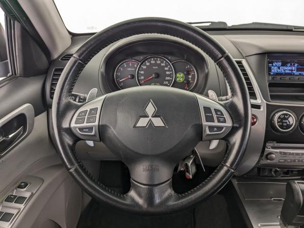 Mitsubishi Pajero Sport II с пробегом 2012 года, цена 2 500 000 рублей, 105935 км, внедорожник, Автокод Объявления