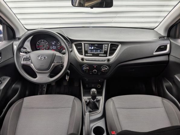 Hyundai Solaris II Рестайлинг с пробегом 2022 года, цена 1 650 000 рублей, 36867 км, седан, Автокод Объявления