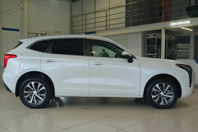 Haval Jolion I с пробегом 2023 года, цена 1 838 000 рублей, 37000 км, внедорожник, Автокод Объявления