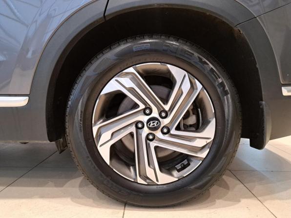 Hyundai Santa Fe IV Рестайлинг с пробегом 2022 года, цена 3 830 000 рублей, 101416 км, внедорожник, Автокод Объявления