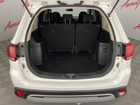 Mitsubishi Outlander III Рестайлинг 3 с пробегом 2019 года, цена 1 925 000 рублей, 155000 км, внедорожник, Автокод Объявления
