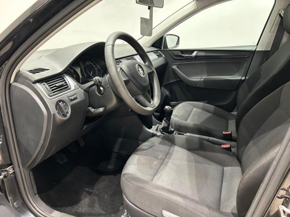 Skoda Rapid I Рестайлинг с пробегом 2018 года, цена 849 000 рублей, 74804 км, лифтбек, Автокод Объявления