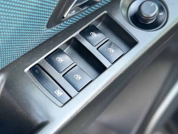 Chevrolet Cruze I Рестайлинг с пробегом 2012 года, цена 779 000 рублей, 199165 км, хэтчбек, Автокод Объявления
