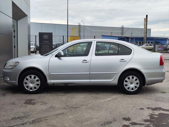 Skoda Octavia II (A5) Рестайлинг с пробегом 2009 года, цена 850 000 рублей, 131000 км, лифтбек, Автокод Объявления