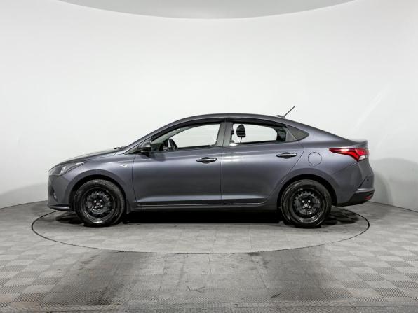 Hyundai Solaris II Рестайлинг с пробегом 2021 года, цена 1 690 000 рублей, 24479 км, седан, Автокод Объявления