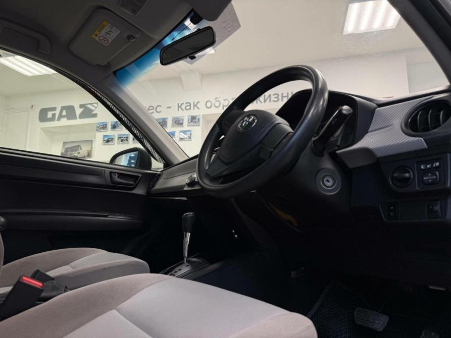 Toyota Corolla XI (E160 E170 E180) Рестайлинг 1 Омск  - изображение 13