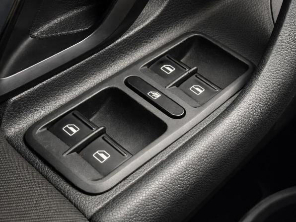 Skoda Fabia II Рестайлинг с пробегом 2014 года, цена 637 000 рублей, 231030 км, хэтчбек, Автокод Объявления