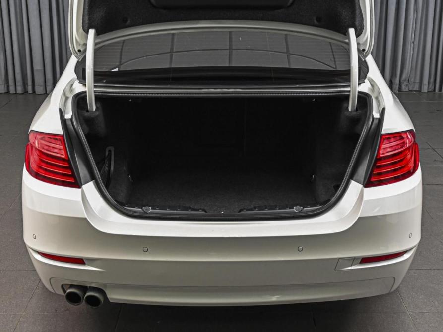 BMW 5 серии VI (F10/F11/F07) Рестайлинг Ставрополь  - изображение 25