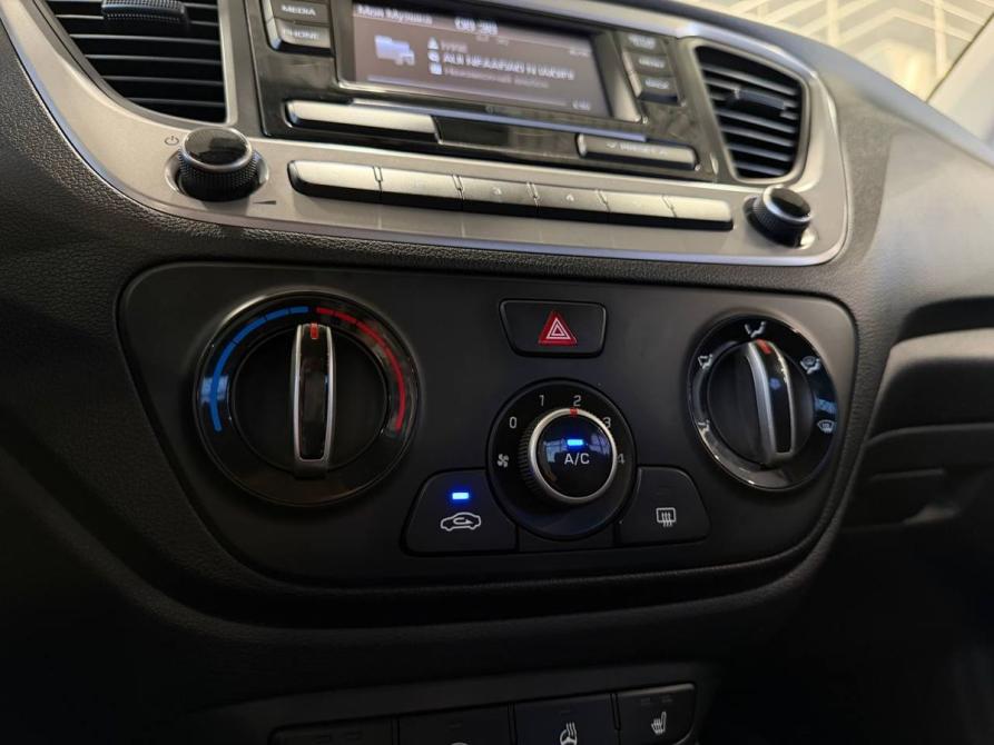 Hyundai Solaris II Ростов-на-Дону  - изображение 12