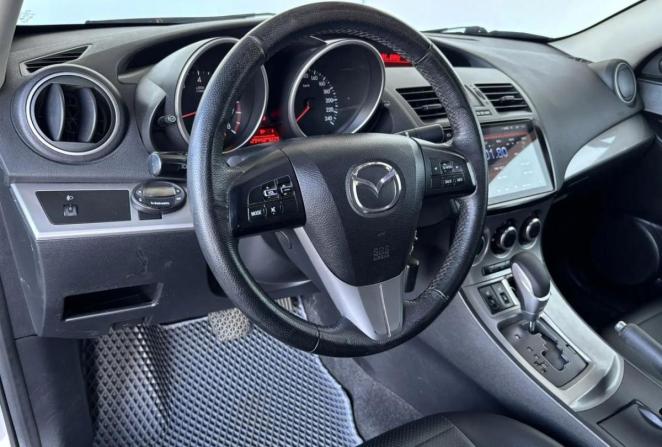 Mazda 3 II (BL) с пробегом 2010 года, цена 893 000 рублей, 212942 км, седан, Автокод Объявления