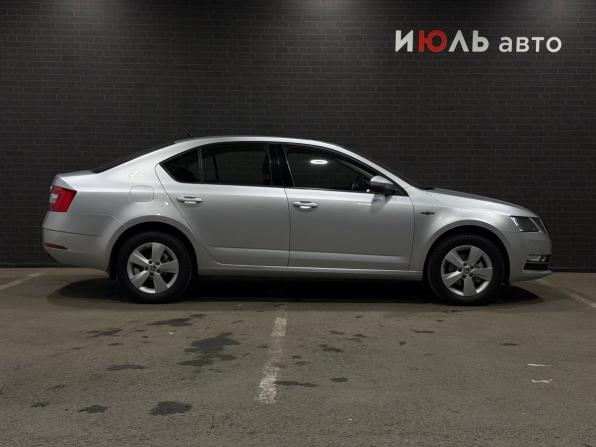 Skoda Octavia III (A7) Рестайлинг с пробегом 2019 года, цена 1 999 000 рублей, 59200 км, лифтбек, Автокод Объявления