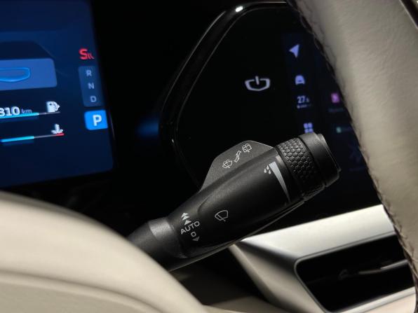 Geely Monjaro I с пробегом 2024 года, цена 3 650 000 рублей, 27190 км, внедорожник, Автокод Объявления