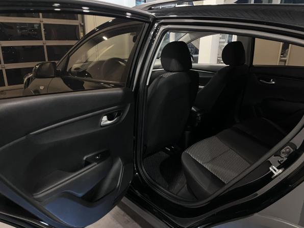 Kia Rio IV с пробегом 2018 года, цена 1 355 000 рублей, 158990 км, хэтчбек, Автокод Объявления