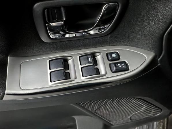 Mitsubishi Pajero IV Рестайлинг 2 с пробегом 2014 года, цена 2 248 000 рублей, 220133 км, внедорожник, Автокод Объявления
