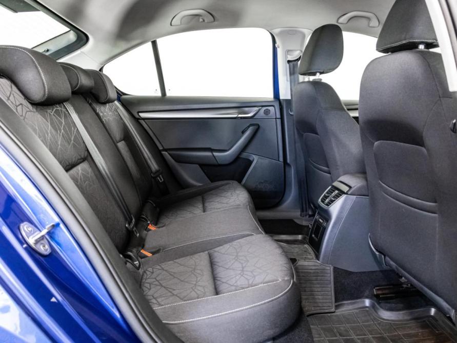 Skoda Octavia III (A7) Рестайлинг Санкт-Петербург  - изображение 19