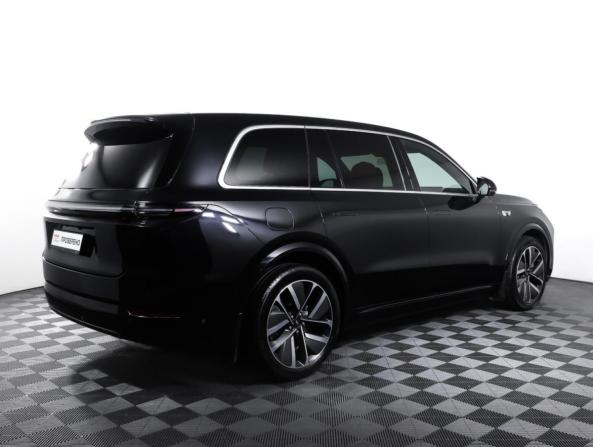 Li Auto (Lixiang) L9 I с пробегом 2023 года, цена 6 398 000 рублей, 46186 км, внедорожник, Автокод Объявления