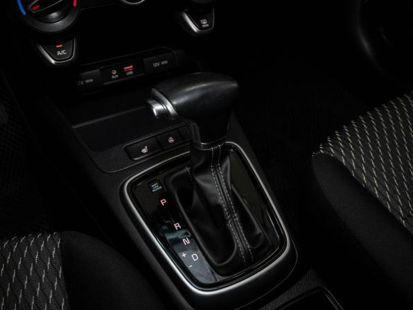 Kia Rio IV с пробегом 2019 года, цена 1 098 000 рублей, 161000 км, седан, Автокод Объявления
