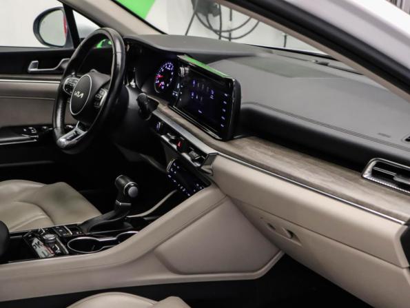 Kia K5 III с пробегом 2022 года, цена 2 150 000 рублей, 155994 км, седан, Автокод Объявления
