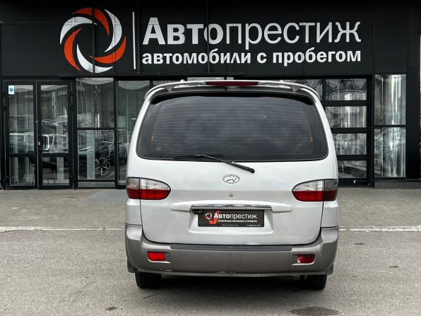 Hyundai Starex I Рестайлинг 2 с пробегом 2003 года, цена 727 000 рублей, 302000 км, минивэн, Автокод Объявления