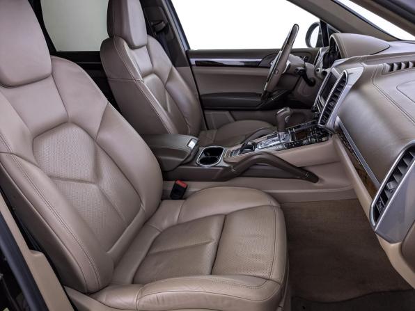 Porsche Cayenne II (958) с пробегом 2014 года, цена 2 295 000 рублей, 240700 км, внедорожник, Автокод Объявления