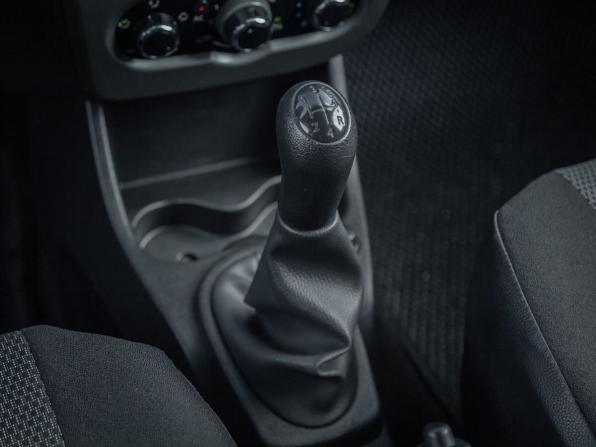 Renault Logan I Рестайлинг с пробегом 2011 года, цена 370 000 рублей, 204500 км, седан, Автокод Объявления
