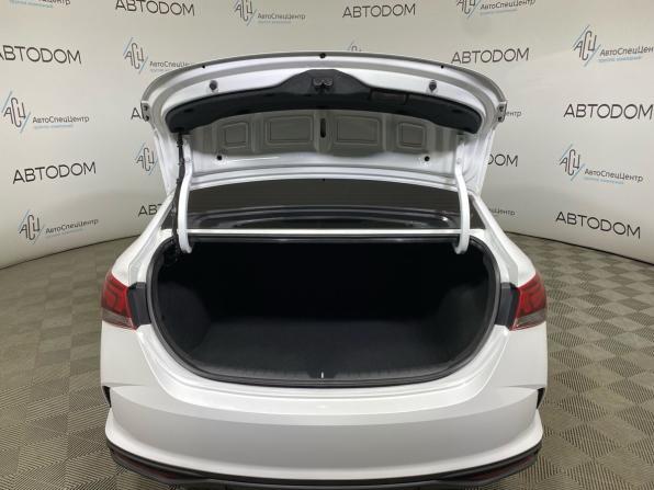 Hyundai Solaris II Рестайлинг с пробегом 2022 года, цена 1 569 000 рублей, 34598 км, седан, Автокод Объявления